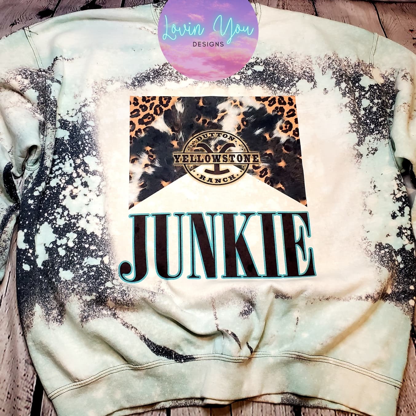 Women's ~ Yellowstone Junkie